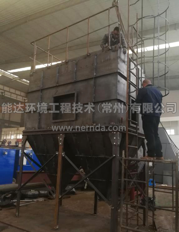 圖為防爆除塵設備進行到焊接裝配工序